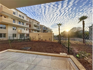 appartement neuf à la vente -   83490  LE MUY, surface 37 m2 vente appartement neuf - UBI458609714
